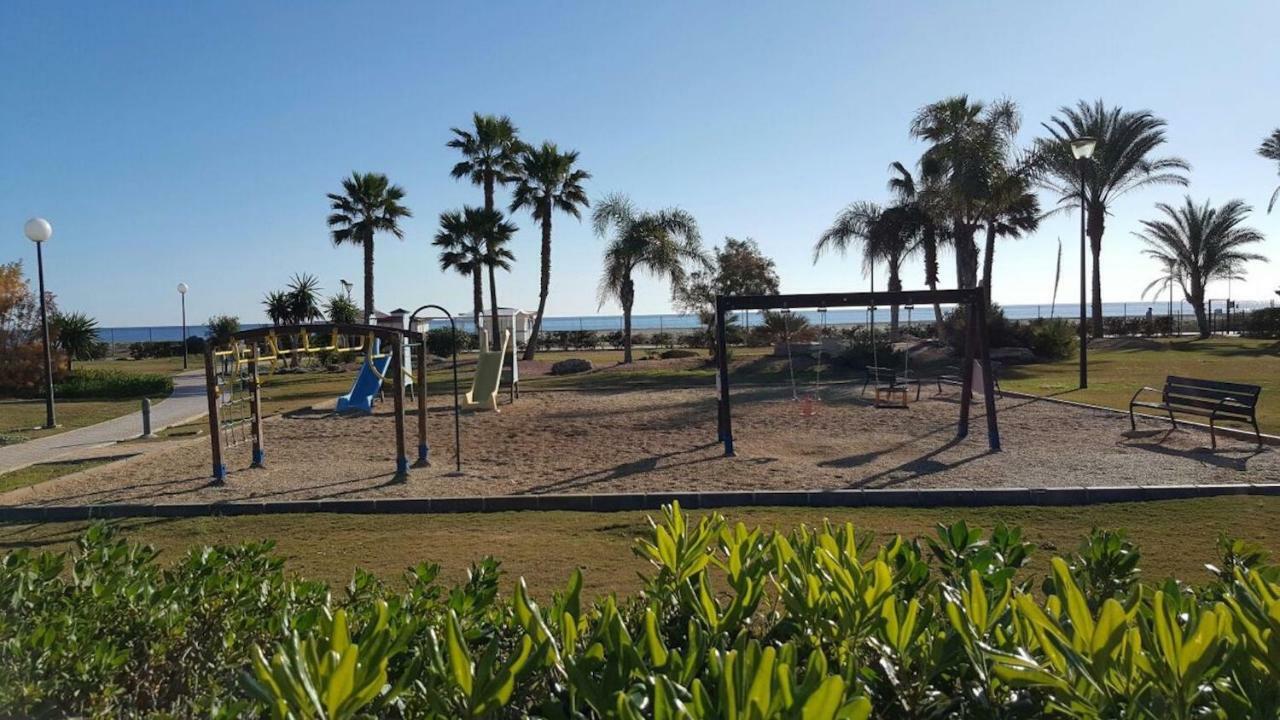 Jardines De Nuevo Vera - Magnifico Apartamento A Pie De Playa Bagian luar foto