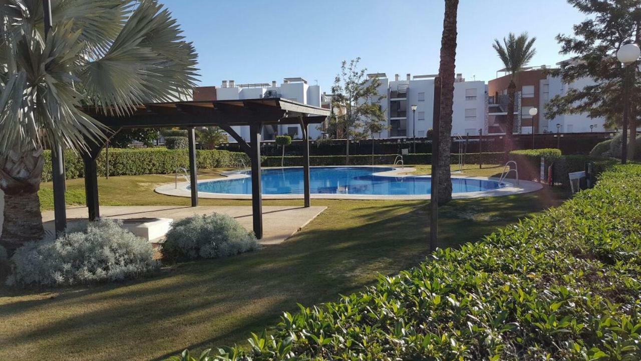 Jardines De Nuevo Vera - Magnifico Apartamento A Pie De Playa Bagian luar foto